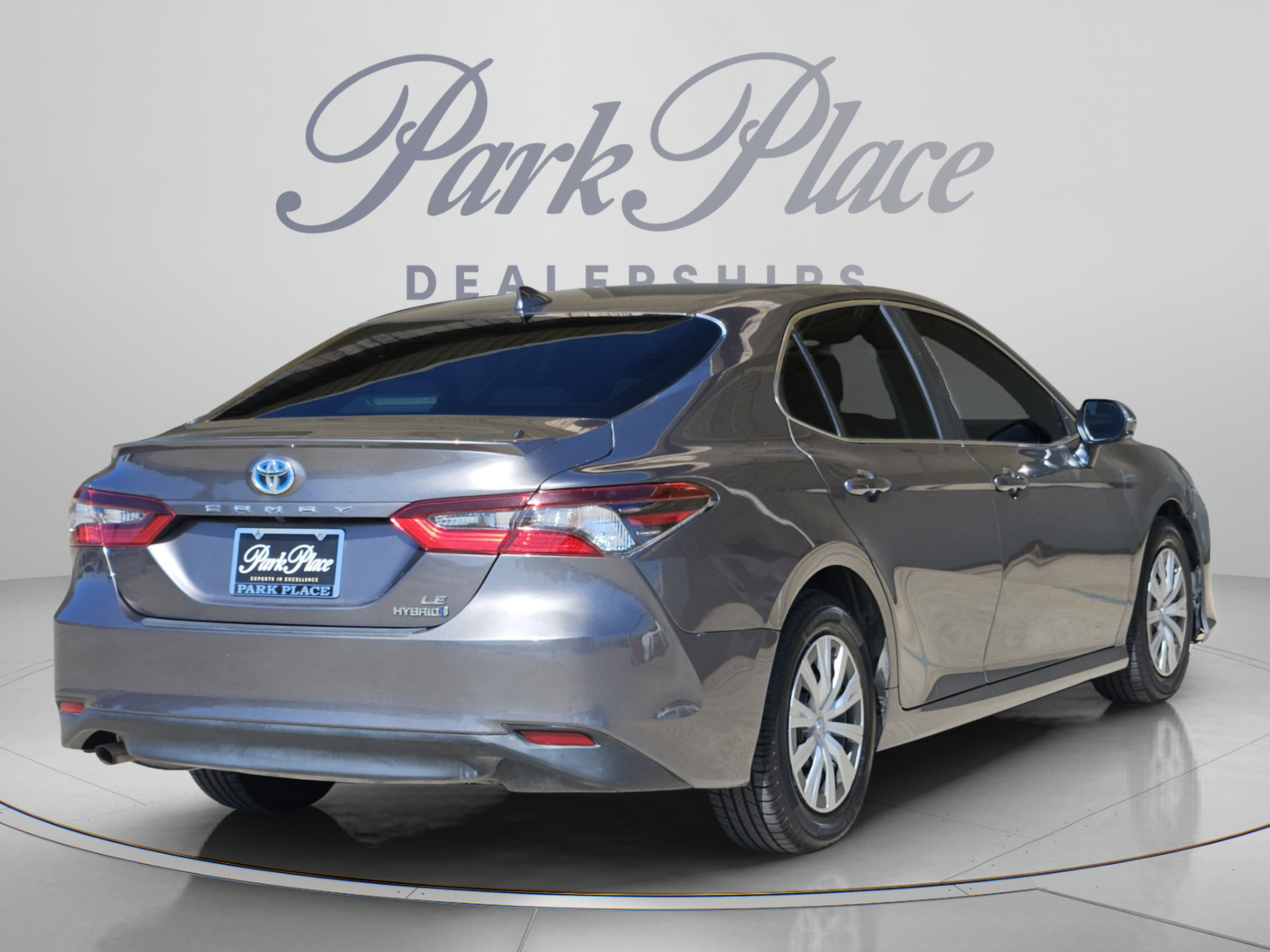 Used 2023 Toyota Camry LE FWD image 6