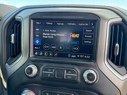 Used 2020 GMC Sierra 3500 Denali w/ Denali Ultimate Package AWD/4WD image 19