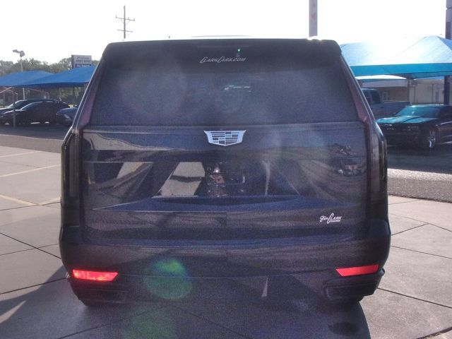 Used 2024 Cadillac Escalade Sport Platinum w/ LPO, ONYX Package AWD/4WD image 20