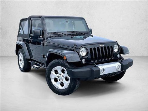 Used 2015 Jeep Wrangler Sahara w/ Connectivity Group image 12