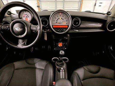 Used 2011 MINI Cooper S image 15