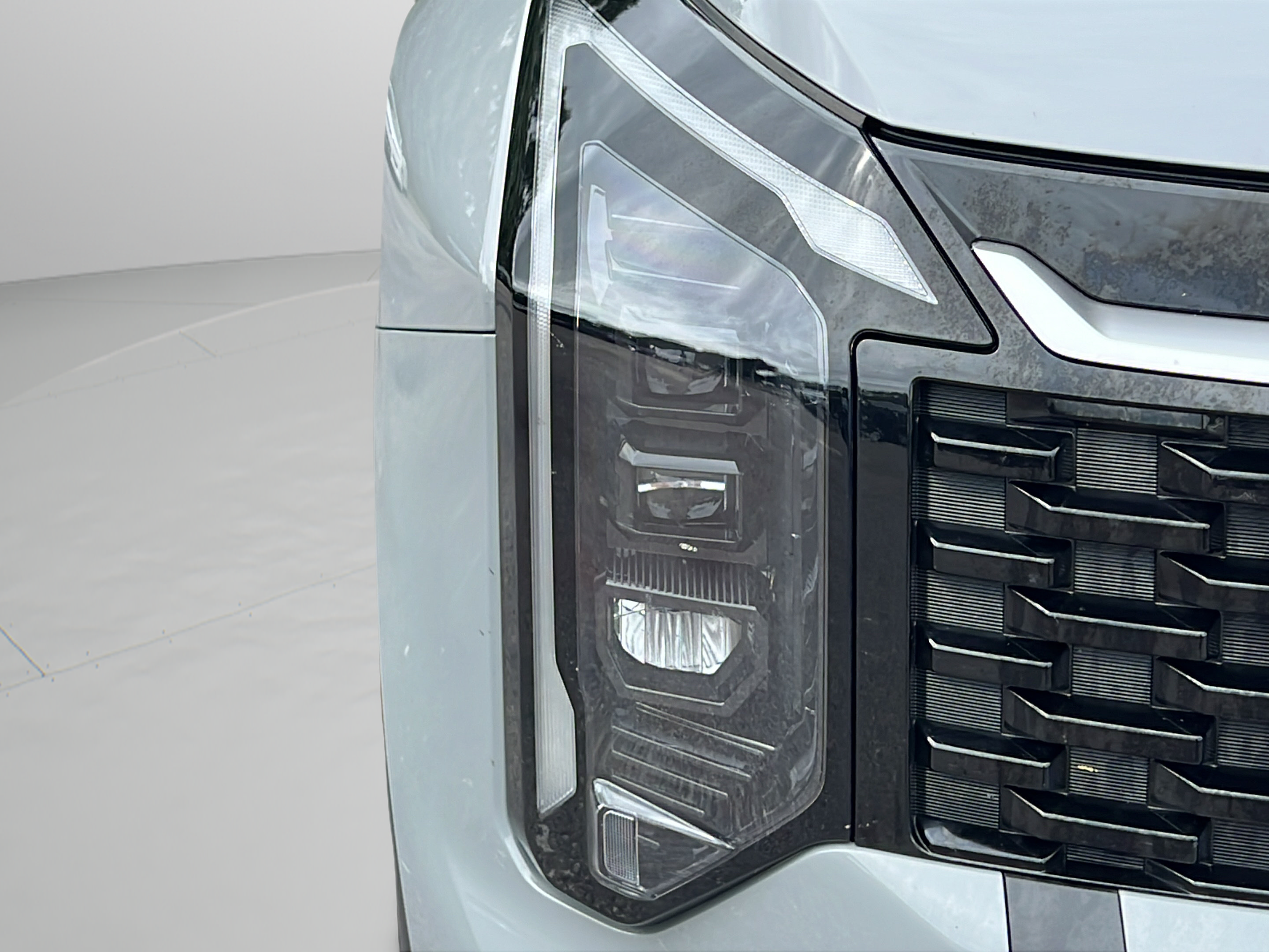 Certified 2026 Kia Sportage EX FWD image 24