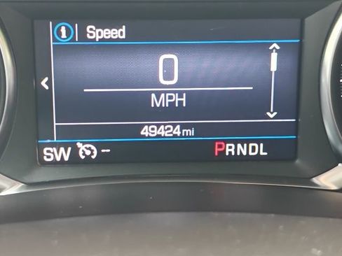 Used 2023 Chevrolet Equinox LT FWD image 10