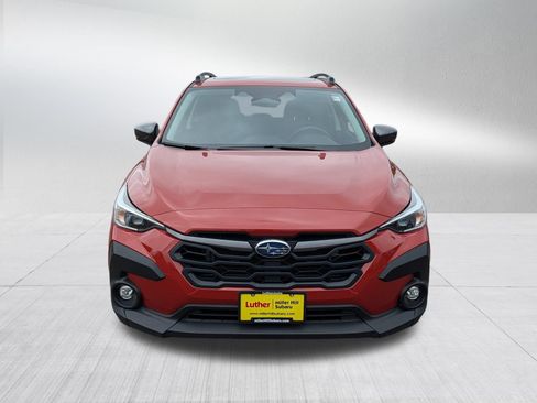 Used 2025 Subaru Crosstrek 2.5i Premium AWD/4WD image 2
