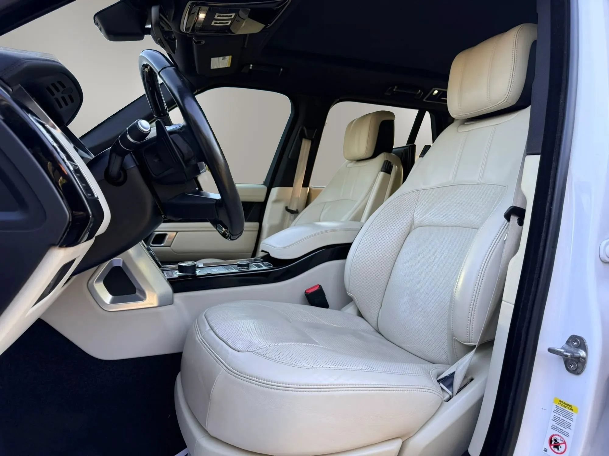 Used 2022 Land Rover Range Rover Westminster Edition AWD/4WD image 11