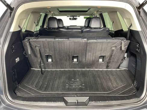 Used 2019 Subaru Ascent Limited AWD/4WD image 18