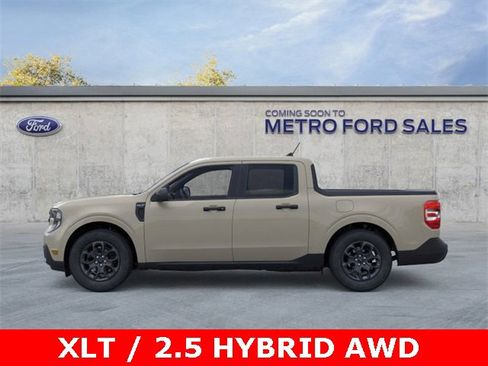 New 2025 Ford Maverick XLT w/ Equipment Group 301A image 31