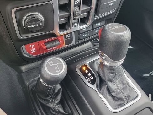 New 2026 Jeep Gladiator Willys image 18