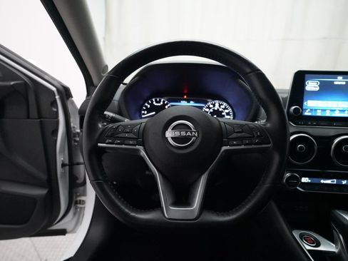 Used 2024 Nissan Sentra SV w/ All-Weather Package FWD image 4