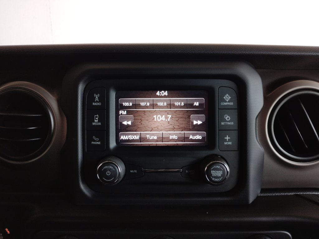 Used 2020 Jeep Wrangler Unlimited Sport AWD/4WD image 32
