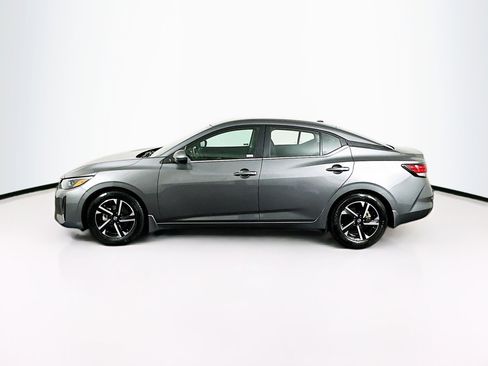 Used 2024 Nissan Sentra SV image 4