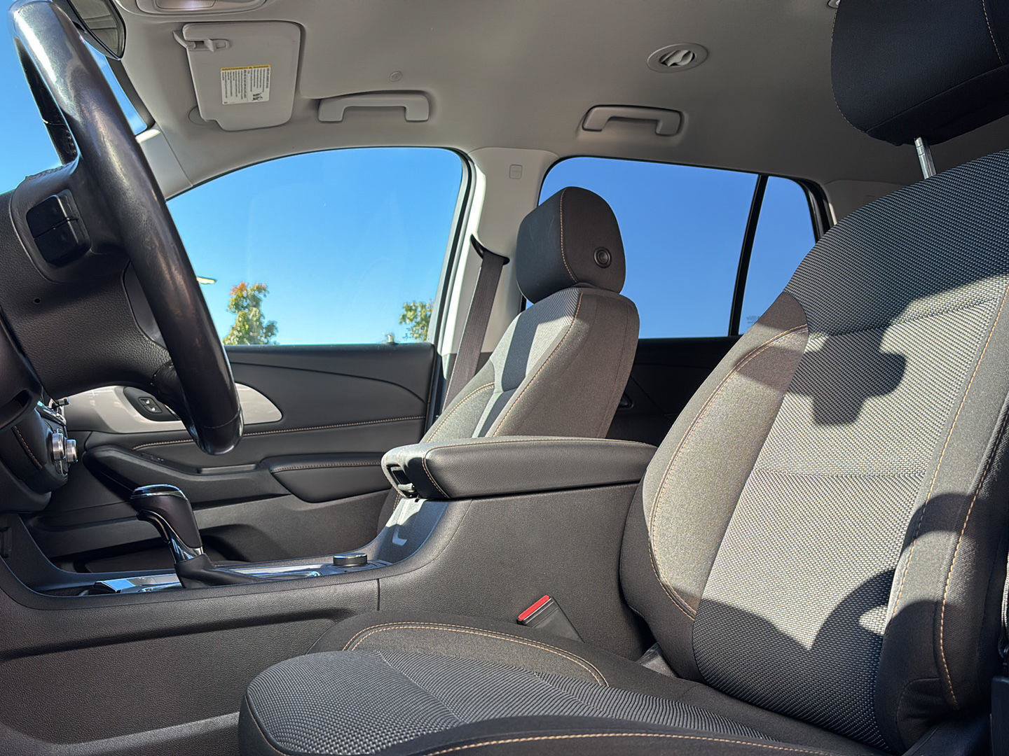 Used 2018 Chevrolet Traverse LT w/ LPO, Floor Liner Package AWD/4WD image 11