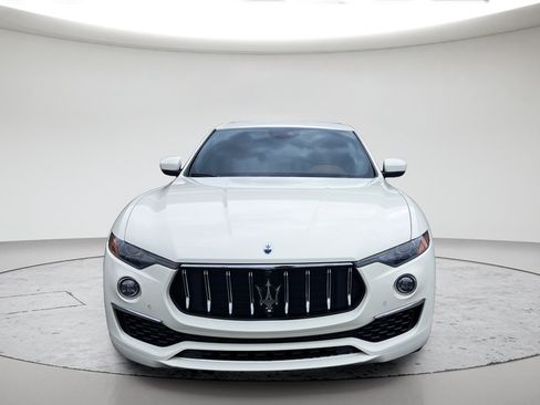 Used 2022 Maserati Levante GT AWD/4WD image 2