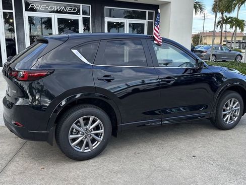 New 2025 MAZDA CX-5 AWD 2.5 S w/ Preferred Package image 5