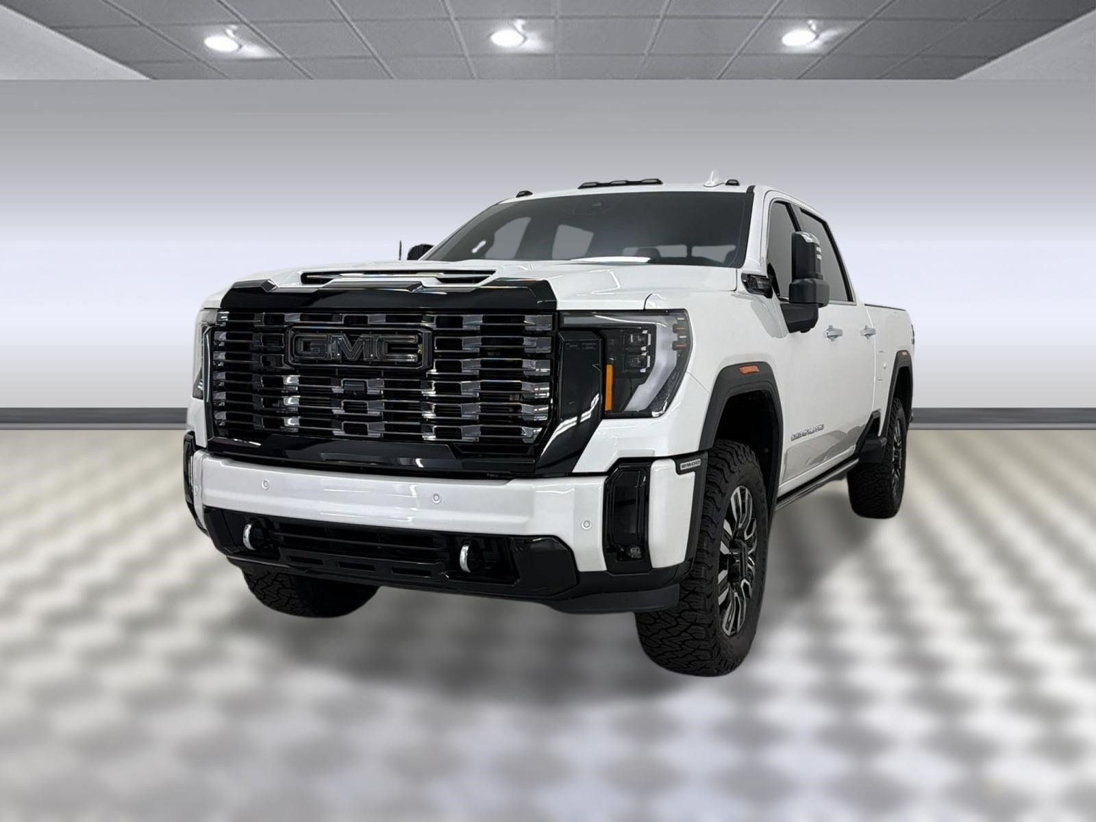Used 2025 GMC Sierra 2500 Denali Ultimate w/ Max Trailering Package AWD/4WD image 1