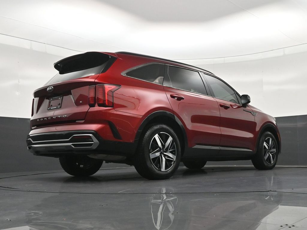 Used 2021 Kia Sorento S FWD image 28