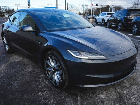 Used 2024 Tesla Model 3 Long Range image 3