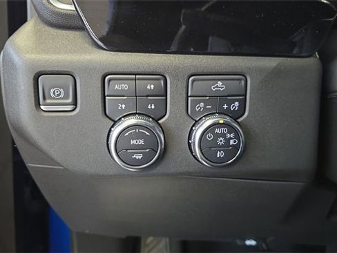 Used 2022 GMC Sierra 1500 Elevation image 26