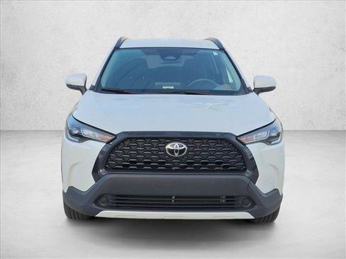 Certified 2023 Toyota Corolla Cross LE FWD image 2