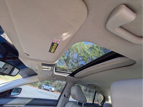 Used 2010 Acura TL w/ Technology Package image 23