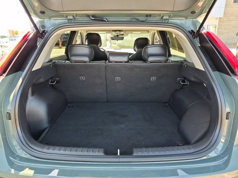 Used 2024 Kia Niro EX FWD image 23