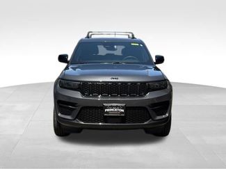 Used 2024 Jeep Grand Cherokee Altitude AWD/4WD video 2