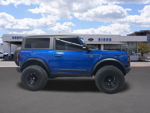 Used 2021 Ford Bronco First Edition image 2