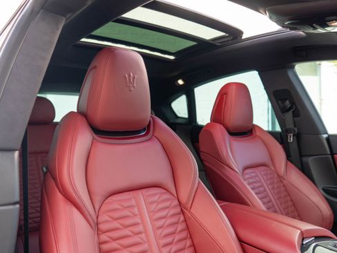 Used 2022 Maserati Levante Modena S image 38