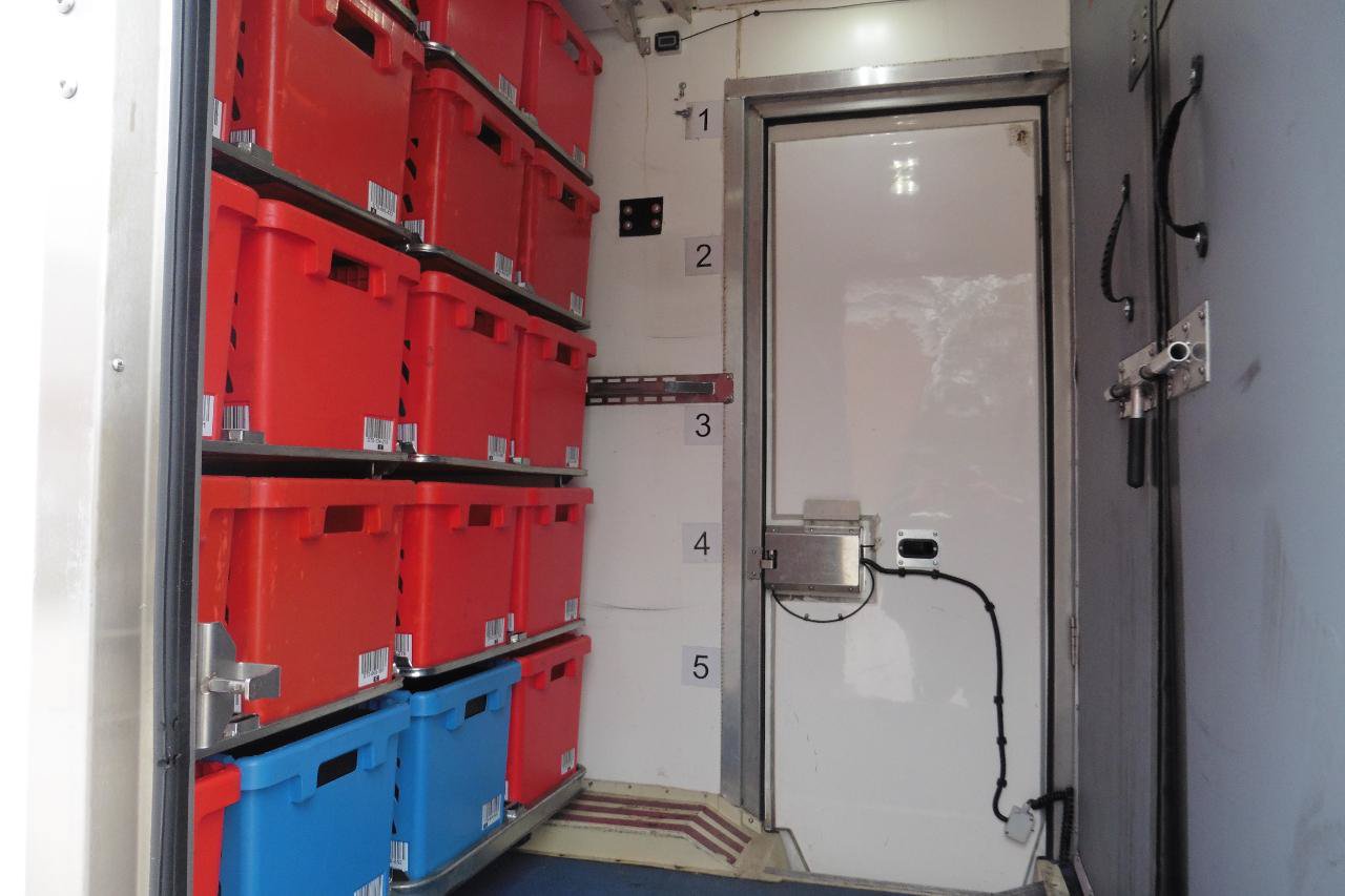 Used 2023 Ford E-350 and Econoline 350 Super Duty w/ Power Windows & Locks Group RWD image 33