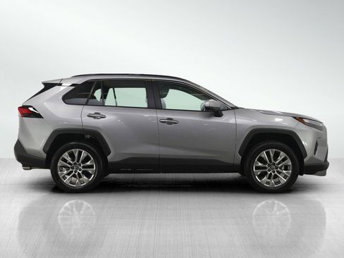 Used 2025 Toyota RAV4 Limited image 6