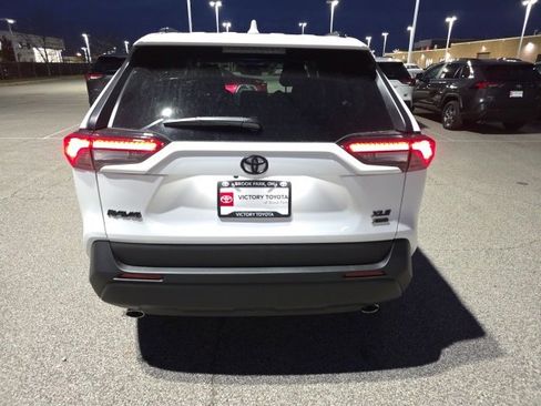 New 2025 Toyota RAV4 XLE image 6