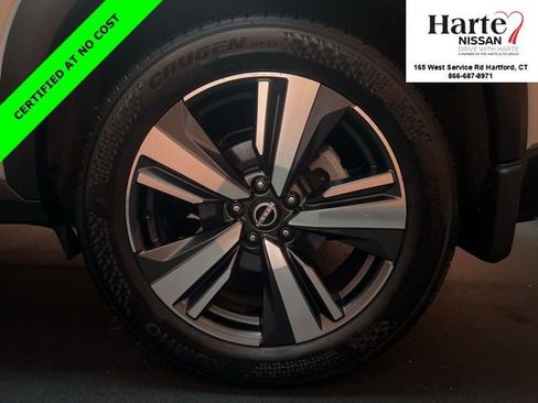 Certified 2023 Nissan Rogue Platinum w/ Platinum Premium Package image 13