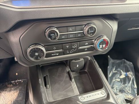 New 2026 Ford Bronco 4-Door AWD/4WD image 27