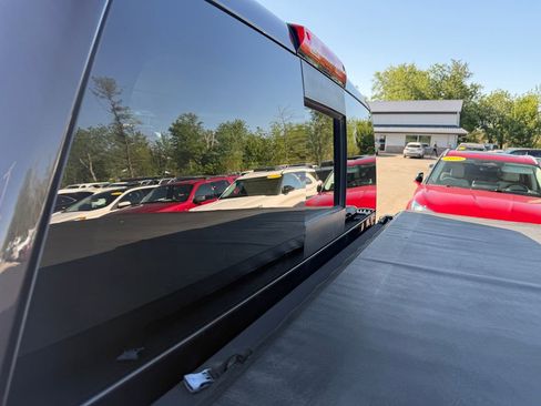 Used 2015 GMC Sierra 1500 Denali AWD/4WD image 12