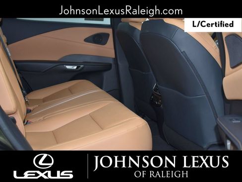 Used 2025 Lexus RX 350 w/ Convenience Package AWD/4WD image 10