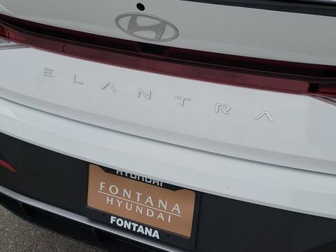 New 2026 Hyundai Elantra SEL Sport FWD image 29