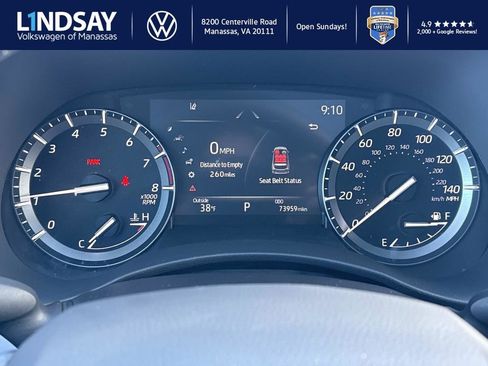 Used 2020 Toyota Highlander XLE image 23