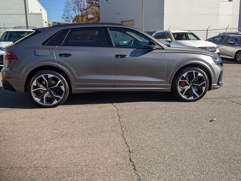 Used 2022 Audi RS Q8 image 2