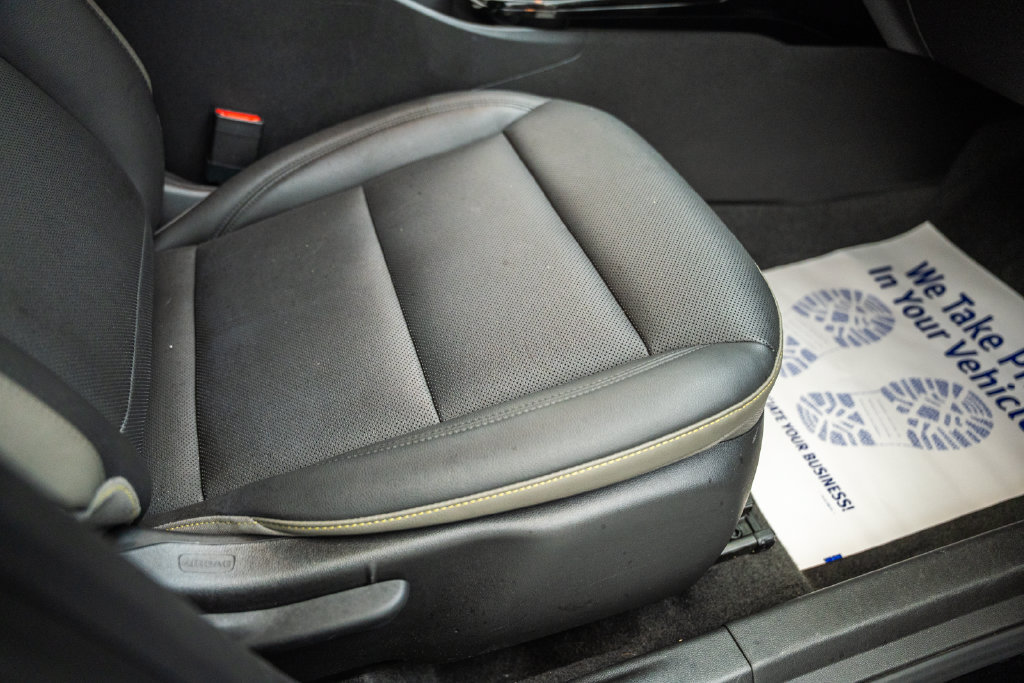Used 2024 Chevrolet Trax ACTIV w/ Driver Confidence Package FWD image 28