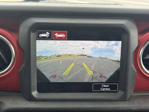 Used 2021 Jeep Wrangler Unlimited Rubicon image 20