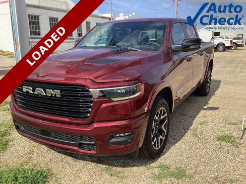 Used 2025 RAM 1500 Laramie w/ Advanced Safety Group II AWD/4WD image 1