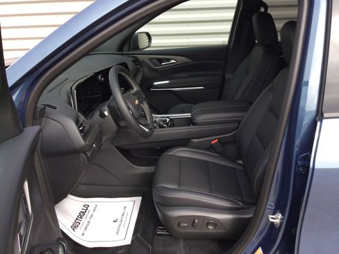 New 2026 Chevrolet Traverse LT w/ Driver Confidence Package image 7