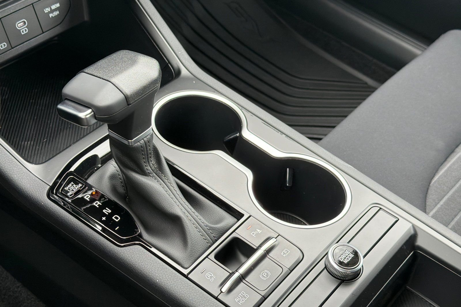 New 2026 Kia K5 LXS FWD image 16