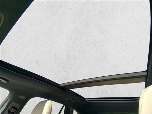 Certified 2026 Mercedes-Benz GLC 300 image 16