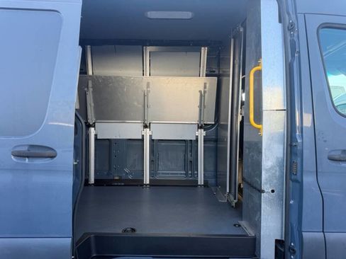 Used 2019 Mercedes-Benz Sprinter 170 image 9