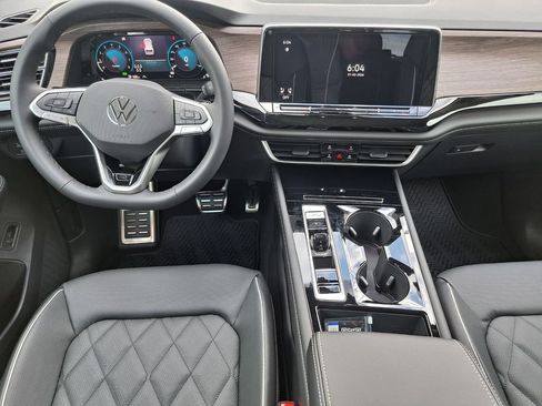 New 2026 Volkswagen Atlas SEL Premium R-Line image 26