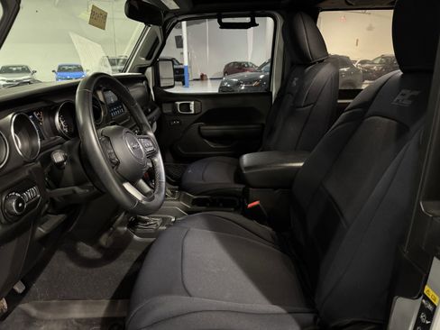 Used 2022 Jeep Wrangler Sport S image 23
