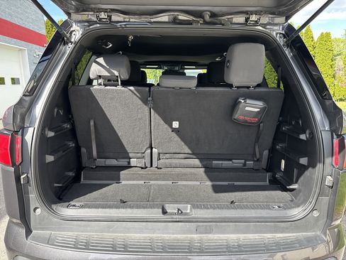 Certified 2025 Toyota Sequoia SR5 AWD/4WD image 5