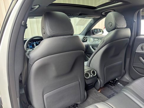 Used 2021 Mercedes-Benz E 350 Sedan w/ Premium Package image 38