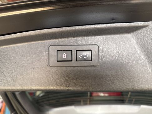 Used 2020 Subaru Outback Touring XT image 14